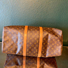 Load image into Gallery viewer, Louis Vuitton Monogram Keepall 50
