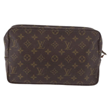 Load image into Gallery viewer, Louis Vuitton Trousse Toiletry 28