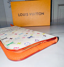 Load image into Gallery viewer, PRELOVED Louis Vuitton Takashi Murakami Monogram Multicolor Blanc Insolite Wallet