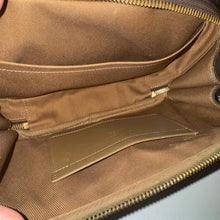 Load image into Gallery viewer, šBlack Friday SpecialšLouis Vuitton Monogram Utility Crossbody