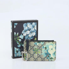 Load image into Gallery viewer, Gucci Supreme Monogram Blooms Key Ring Coin Case