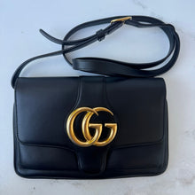 Load image into Gallery viewer, Gucci GG Arli Crossbody