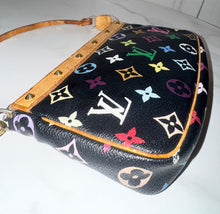 Load image into Gallery viewer, PRELOVED Louis Vuitton Takashi Murakami Pochette Accessories Multicolor Noir