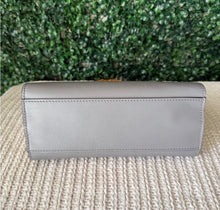 Load image into Gallery viewer, Gucci Nappa Bamboo Web Mini Nymphaea Top Handle Bag