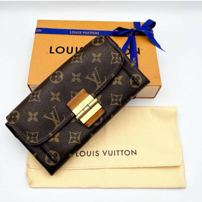 【希少】 LOUIS VUITTON 2013 LV Monogram Elysee Wallet LOUIS VUITTON Monogram Elysee Wallet Safran 82825 | FASHIONPHILE