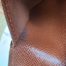 Load image into Gallery viewer, Louis Vuitton Monogram Porte Tresor International Wallet TH0946