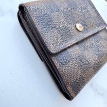 Load image into Gallery viewer, Louis Vuitton Damier Ebene Elise Wallet