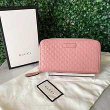 Load image into Gallery viewer, Gucci Microguccisima Pink Leather Zippy Wallet
