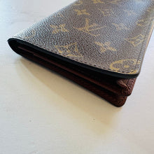 Load image into Gallery viewer, Louis Vuitton Monogram Vertical Bifold Wallet