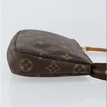 Load image into Gallery viewer, Louis Vuitton Pochette Accessories
