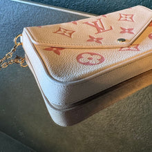 Load image into Gallery viewer, Louis Vuitton Empreinte Monogram Giant By The Pool Felicie Pochette