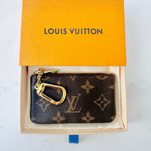 Load image into Gallery viewer, Louis Vuitton Monogram Key Pouch