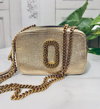 Load image into Gallery viewer, Marc Jacobs Glam Shot Metallic Gold