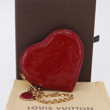 Load image into Gallery viewer, Louis Vuitton Vernis Framboise Coeur Heart Coin Purse