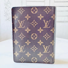 Load image into Gallery viewer, Louis Vuitton Monogram Medium Ring Agenda SP0937
