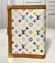 Load image into Gallery viewer, PRELOVED Louis Vuitton Takashi Murakami Monogram Multicolor Blanc Small Ring Agenda