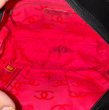 Load image into Gallery viewer, CHANEL Calfskin Quilted Large Cambon Multipocket Reporter