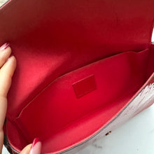 Load image into Gallery viewer, Louis Vuitton Vernis Felicie Pochette