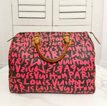 Load image into Gallery viewer, PRELOVED Louis Vuitton Monogram Graffiti Speedy 30