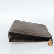 Load image into Gallery viewer, Louis Vuitton Toiletry Pouch 26 AN0971