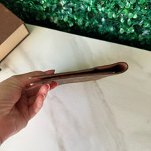 Load image into Gallery viewer, Louis Vuitton Passport Cover