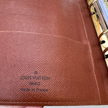 Load image into Gallery viewer, Louis Vuitton Monogram Medium Ring Agenda