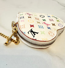 Load image into Gallery viewer, PRELOVED Louis Vuitton Takashi Murakami Multicolor Coeur Heart Coin Purse