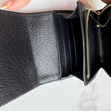 Load image into Gallery viewer, Gucci Calfskin Ophidia Wallet