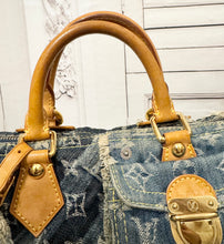 Load image into Gallery viewer, PRELOVED Louis Vuitton Denim Patchwork Speedy 30