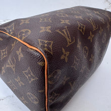 Load image into Gallery viewer, Louis Vuitton Monogram Speedy 25