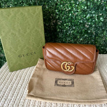 Load image into Gallery viewer, Gucci Super Mini GG Marmont Crossbody