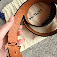 Load image into Gallery viewer, Louis Vuitton Size 85 / 34 Taurillon Leather Reversible Belt