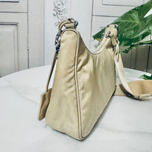 Load image into Gallery viewer, šBlack Friday SpecialšPrada Nylon Re-Edition 2005 Shoulder Bag