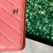 Load image into Gallery viewer, Chanel Pink Quilted Continental Bifold Wallet