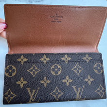 Load image into Gallery viewer, Louis Vuitton Monogram Porte Yen Wallet CA0926