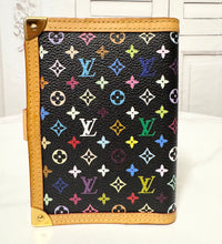 Load image into Gallery viewer, PRELOVED Louis Vuitton Takashi Murakami Monogram Multicolor Noir Small Ring Agenda