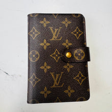 Load image into Gallery viewer, Louis Vuitton Monogram Porte Papier Zippe Wallet SP0012