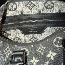 Load image into Gallery viewer, Louis Vuitton Bundle: Monogram Jacquard Denim Speedy 25 Bandouliere and Zippy Wallet