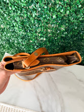 Load image into Gallery viewer, Louis Vuitton Vintage Portable Serviette Desktop Bag