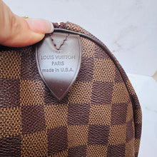 Load image into Gallery viewer, Louis Vuitton Damier Ebene Speedy 30