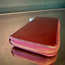 Load image into Gallery viewer, Louis Vuitton Vernis Monogram Zippy Wallet Amarante