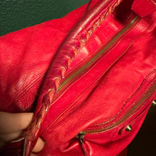 Load image into Gallery viewer, Balenciaga Day Hobo Agneau Classic Hardware Rose Thulian