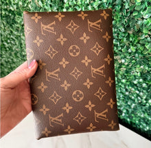 Load image into Gallery viewer, Louis Vuitton Monogram Large Kirigami Pochette