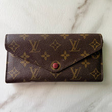 Load image into Gallery viewer, Louis Vuitton Monogram Josephine Wallet Fuchsia
