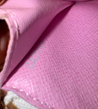 Load image into Gallery viewer, PRELOVED Louis Vuitton Takashi Murakami Multicolor Blanc Pochette Cles