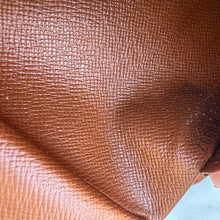 Load image into Gallery viewer, Louis Vuitton Porte Tresor Etui Papiers Trifold Wallet