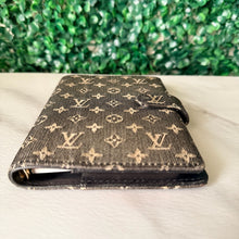 Load image into Gallery viewer, Louis Vuitton Min Lin Monogram Small Ring Agenda
