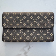 Load image into Gallery viewer, Louis Vuitton Min Lin Monogram Porte Tresor International Wallet