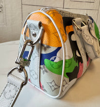 Load image into Gallery viewer, PRELOVED Louis Vuitton X Kidsuper BUNDLE Portrait Keepall Bandouliere 25 and Zippy Wallet