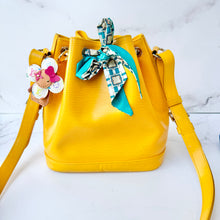 Load image into Gallery viewer, Louis Vuitton Epi Noe BB Citron Yellow